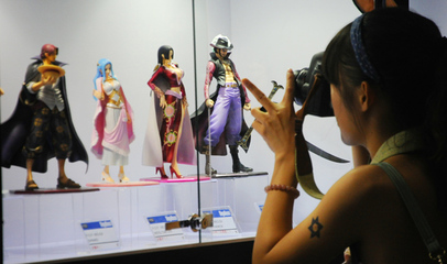 動(dòng)漫展熱潮下的冷思考 粉絲經(jīng)濟(jì)驅(qū)動(dòng)衍生品熱賣(mài)，國(guó)產(chǎn)動(dòng)畫(huà)創(chuàng)新困境亟待突破